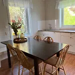 Flo House Tatil Evi Stryn