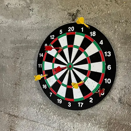 Flo House * 스트륀