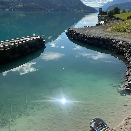 펜션 Flo House 스트륀