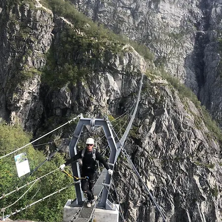 펜션 Flo House 스트륀