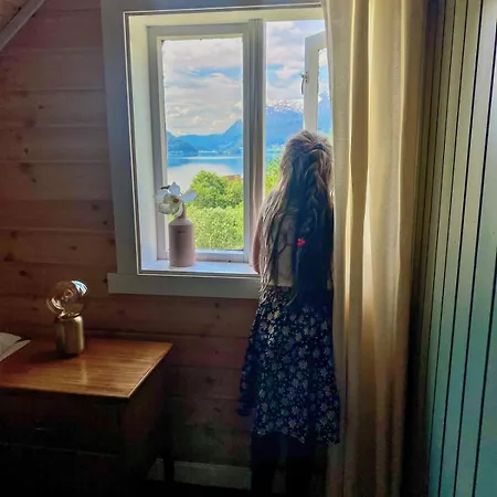 Flo House Feriehus *